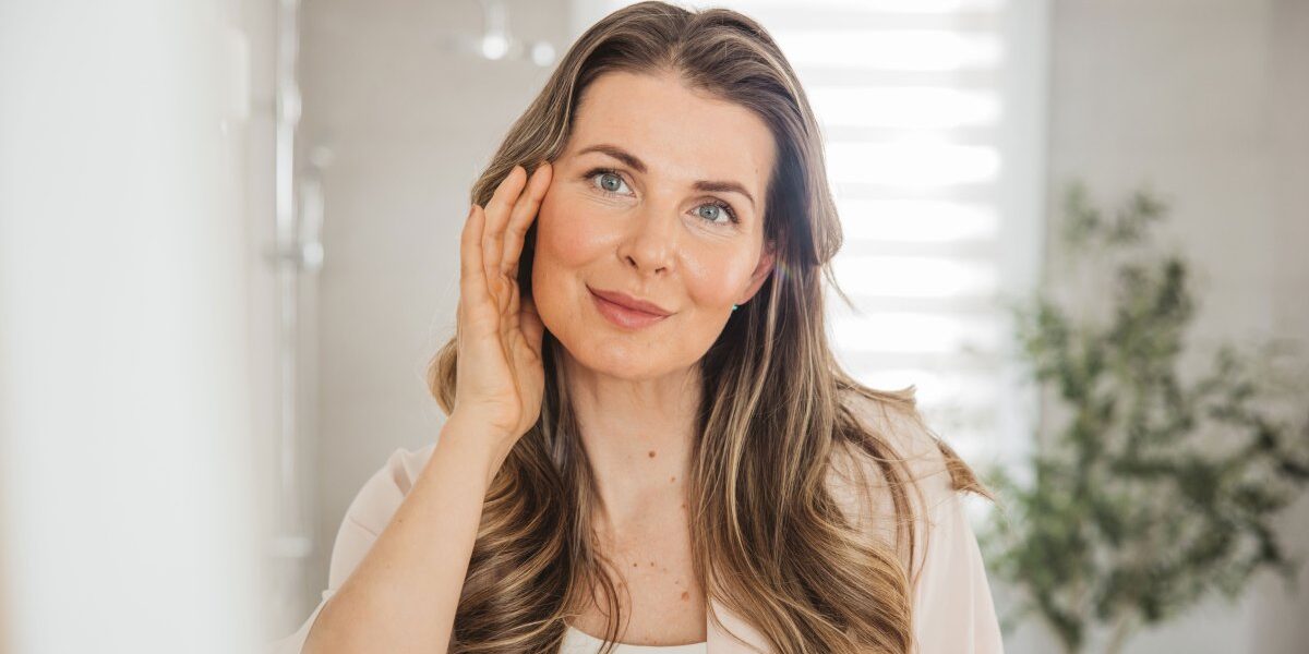 Shoppers Say This Wrinkle Cream Is the Key to 'Aging Backwards'