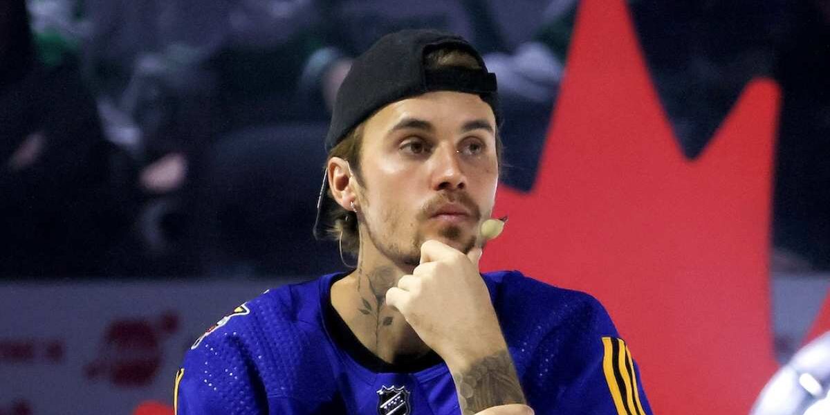 Justin Bieber Attends Toronto Hockey Game With Hailey Amid Diddy News