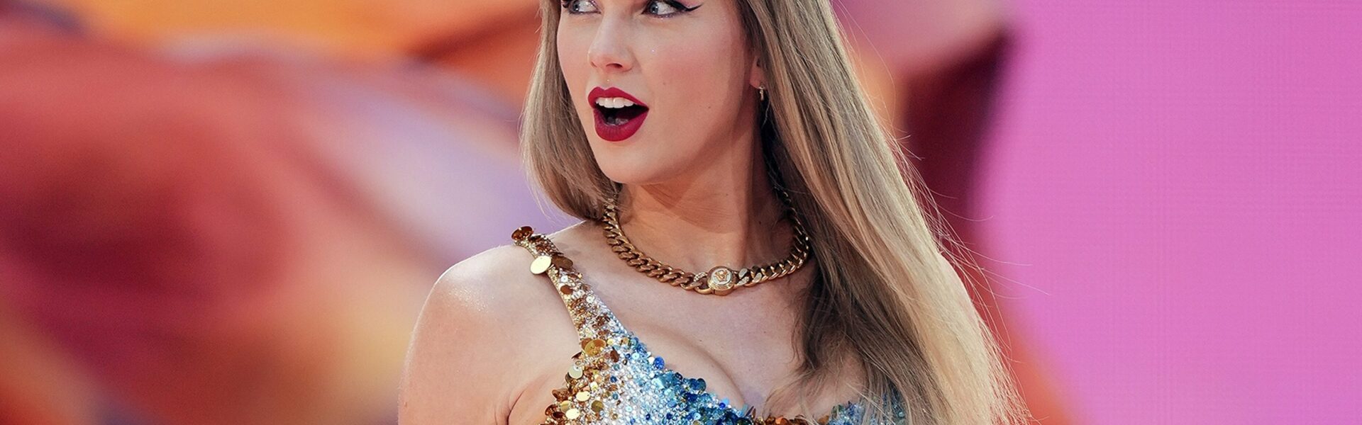 Taylor Swift Regains Music Control Buys Back First Six Albums Update