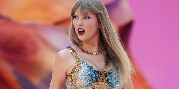 Taylor Swift Regains Music Control Buys Back First Six Albums Update