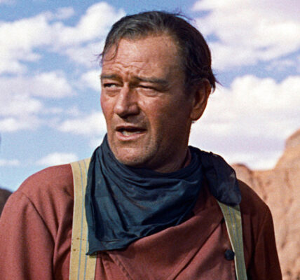 John Wayne Starred In A Bizarre Western With Sci-Fi Elements