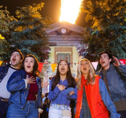 Universal's Fan Fest Nights Brings Star Trek And Back To The Future To Life With Delightful, Mixed Results