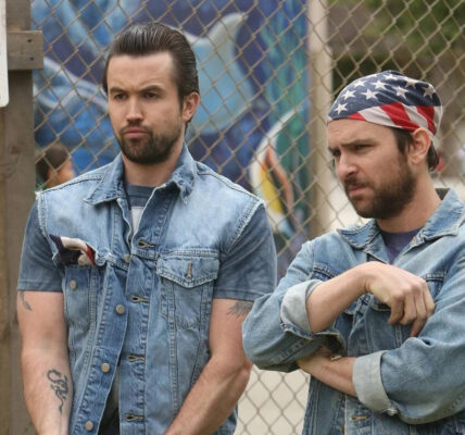 The Truth About Improv On The It's Always Sunny In Philadelphia Set