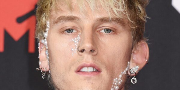 Machine Gun Kelly Posts For First Time Since Breaking Traffic Law