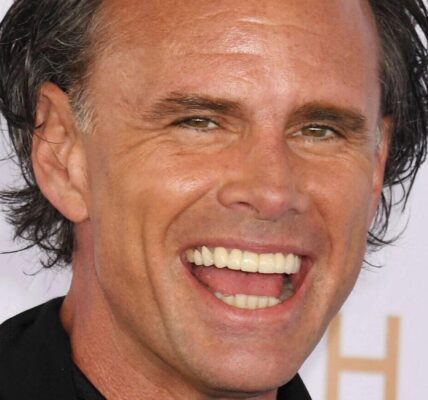 Bizarre Reason Why 'SNL' Star Sniffed Walton Goggins' Speedo Briefs