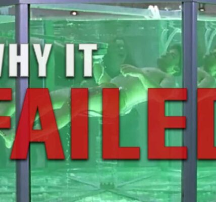 Why Starship Troopers Failed | GIANT FREAKIN ROBOT