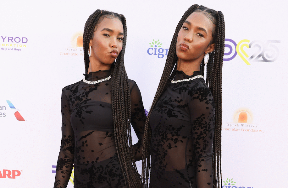 Jessie & D'Lila Combs Link Up With Baby Love For Sweet Sister Moment