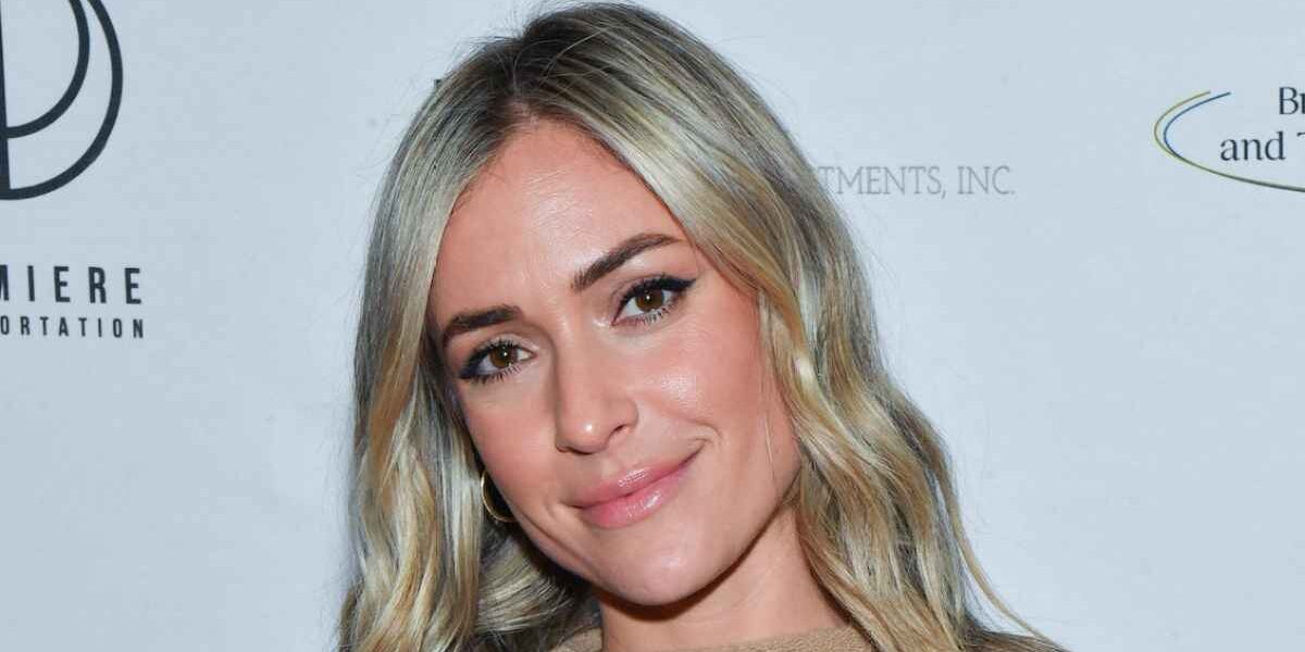 Kristin Cavallari Denies Botox Rumors in Makeup-Free Selfie