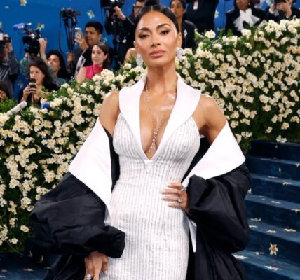 Nicole Scherzinger Loves These Chic Bangles for Arm Workouts