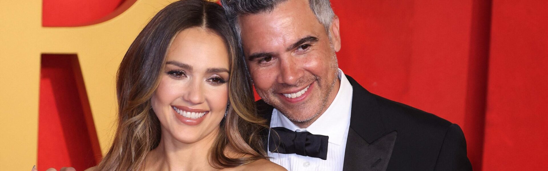 Jessica Alba And Cash Warren Reunite At Graduation, And Her Face Says It All