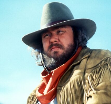 John Candy's Penultimate Film Was A Western Flop With A 0% Rotten Tomatoes Score