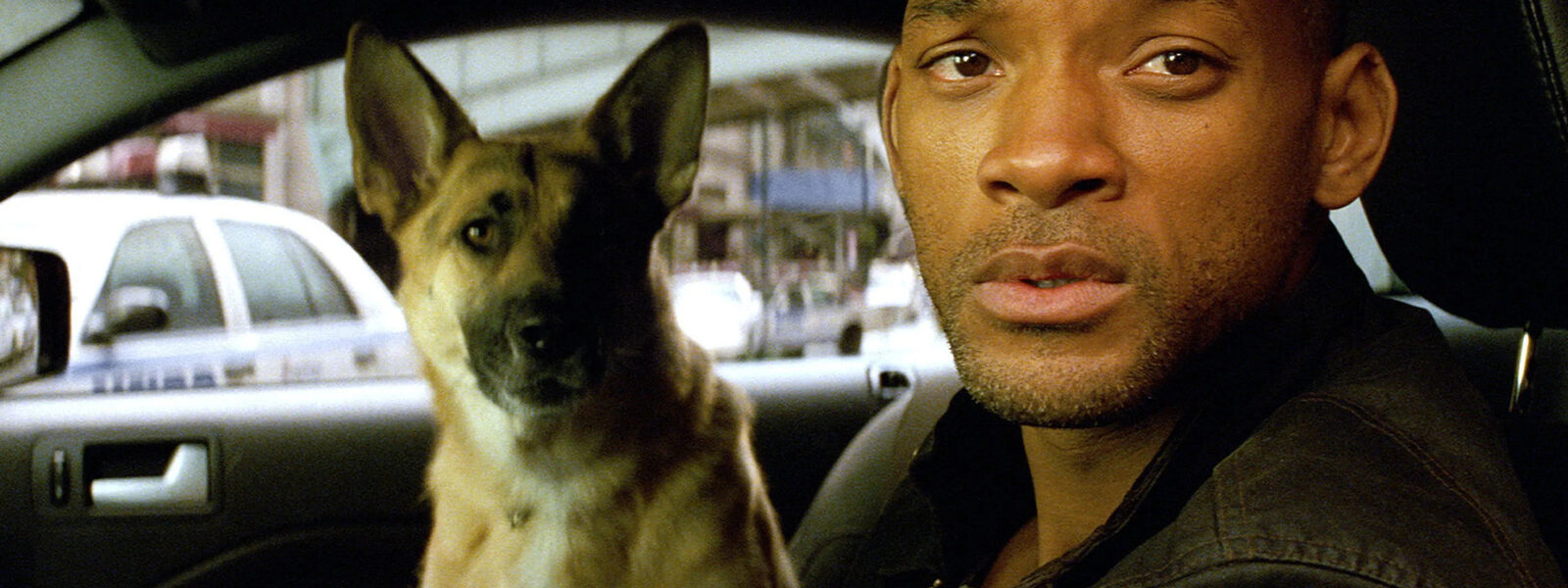 A Will Smith Sci-Fi Blockbuster Teased A Batman Movie That Almost Happened