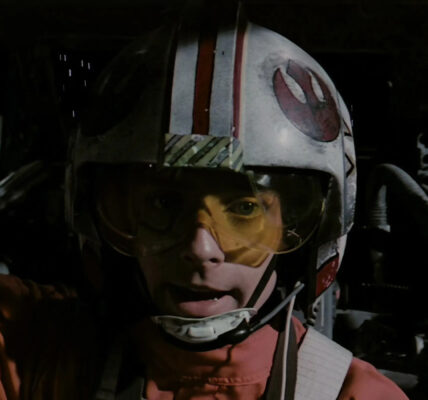 Why George Lucas Didn't Kill Any Main Star Wars Characters, According To Mark Hamill