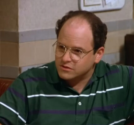 How A Real-Life Event Forced A Seinfeld Season To Premiere Early