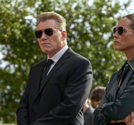 A Crime Thriller Series From The Creator Of Scream Is Blowing Up On Netflix