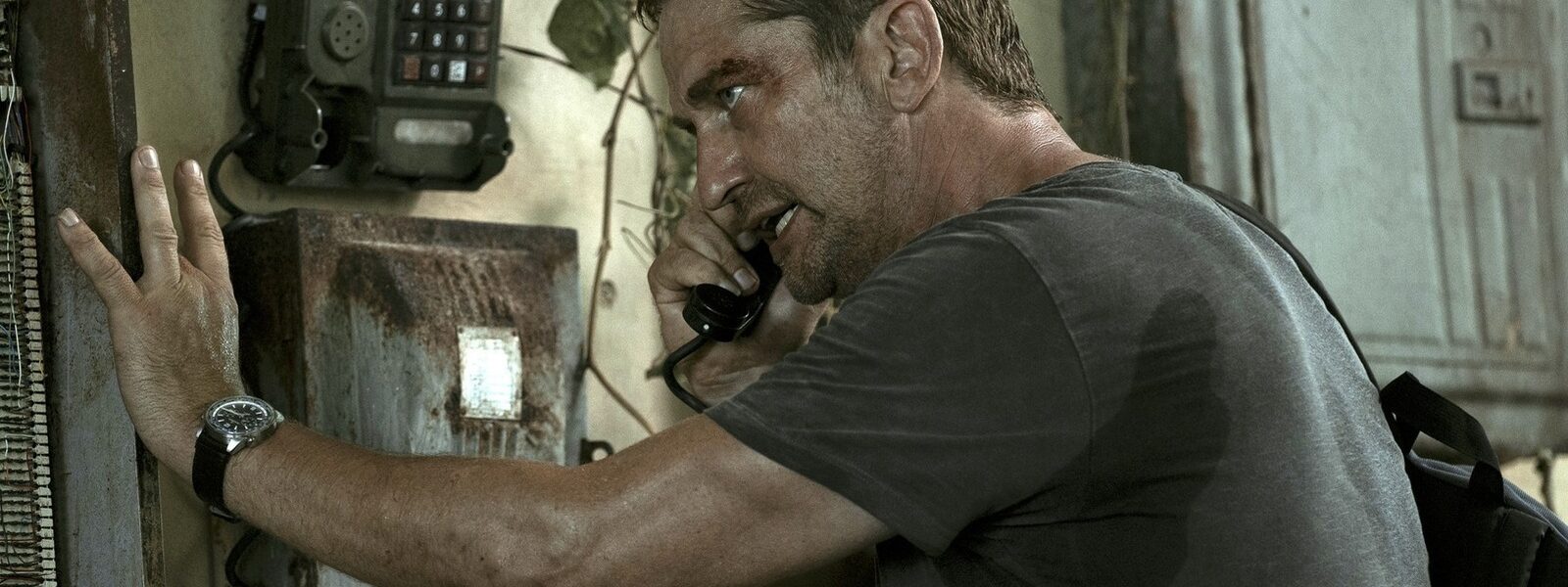 Gerard Butler's Most Underrated Action Movie Is Climbing Netflix's Top Charts