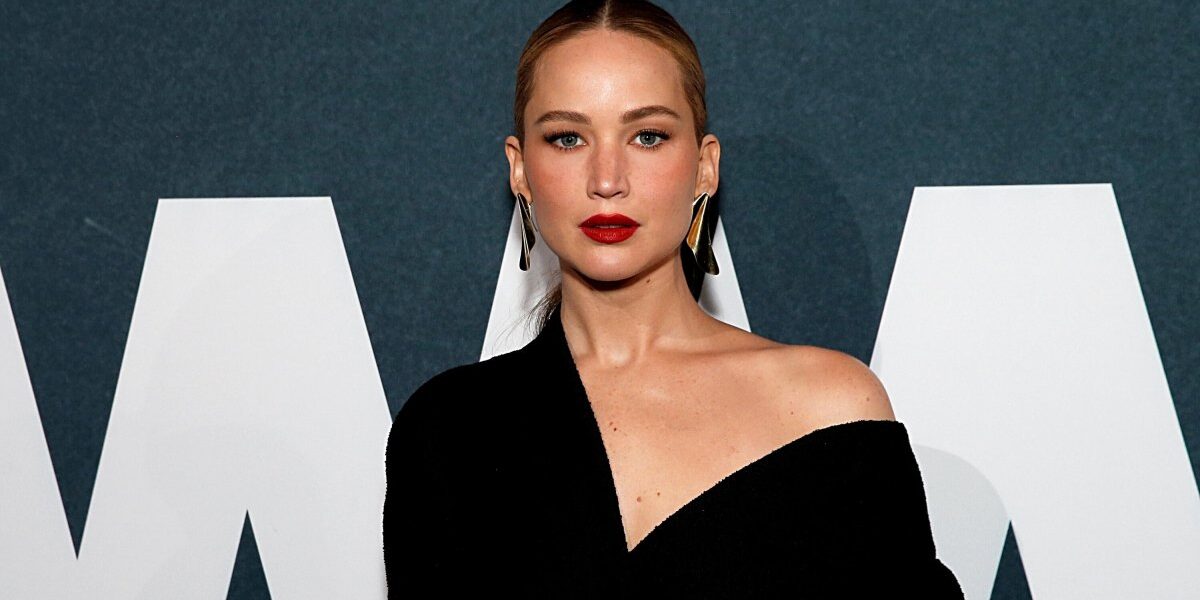 Love Jennifer Lawrence's $920 Ballet Flats? We Found a $67 Lookalike