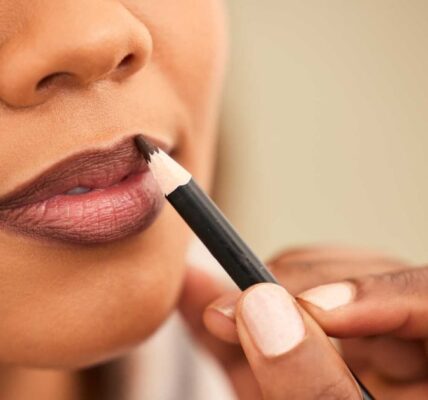 This $10 Plumping Lip Liner Delivers Filler-Level Results
