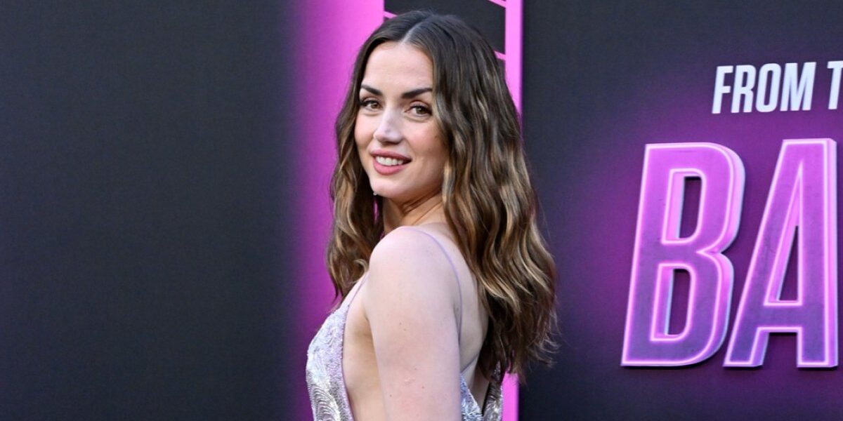 Ana de Armas Reads AI Girlfriend Novel Amid Tom Cruise Getaway