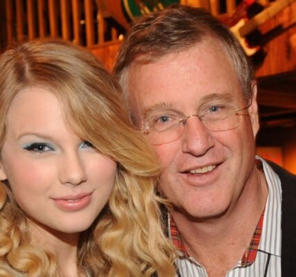 Taylor Swift’s Close Relationship With Dad Scott Swift Through the Years
