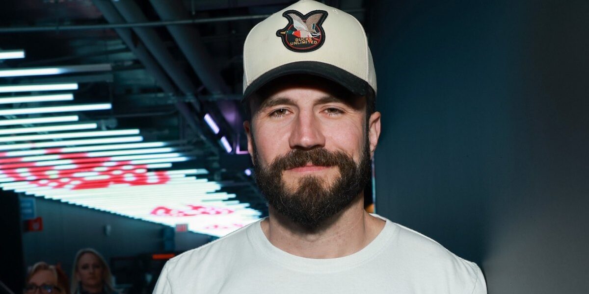 Sam Hunt Welcomes Baby 3 With Wife Hannah Lee Fowler