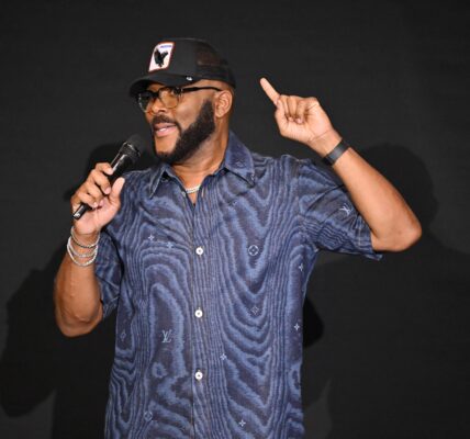 Tyler Perry Talks About Firing Aunt, Denying Family's $1M Request