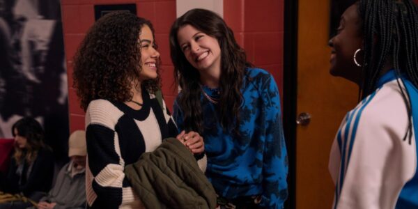 Sara Waisglass Tells Ginny and Georgia Haters to Watch the Show 'Again'
