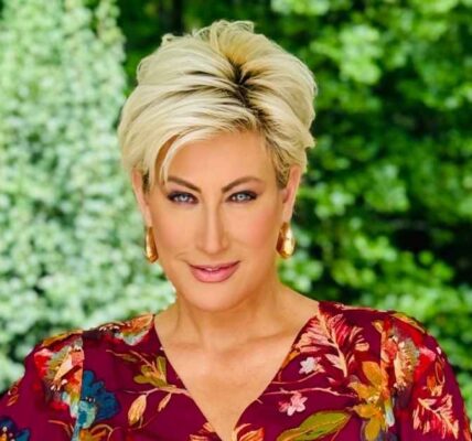 Kim Gravel Reacts to Being Named QVC's Vendor of the Year