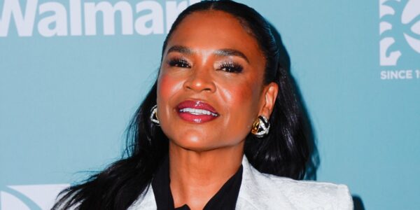 Nia Long Social Media Reactions Sharing Messages Side Chicks Men Midlife Crisis