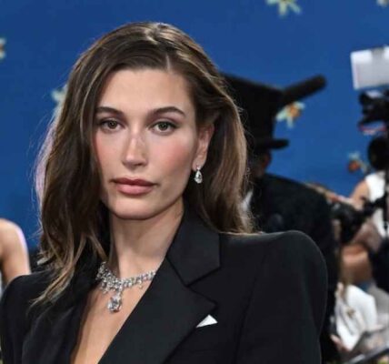 Hailey Bieber Reacts to Justin Bieber's Shirtless Pic: Jack's Dada'